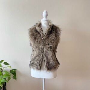 VINTAGE FAUX FUR VEST